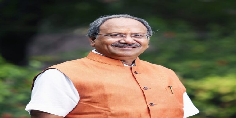 CG BJP के दिग्गजों की चुनावी ड्यूटी, मंत्री बृजमोहन अग्रवाल आज पटना होंगे रवाना