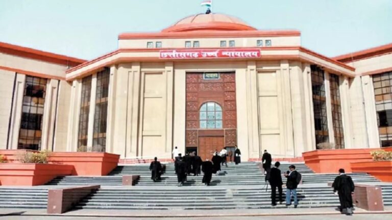 Chhattisgarh High Court News: गांव में पादरी-पास्टर के प्रवेश पर रोक के मामले में हाईकोर्ट ने दी बड़ी टिप्पणी