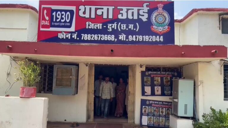 Durg Crime News: ढाई साल के मासूम पर कुल्हाड़ी से हमला, आरोपी बुजुर्ग हिरासत में