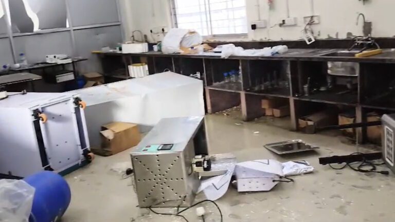 कोंडागांव में मक्का प्लांट में ग्रामीणों का हंगामा, वाहनों में तोड़फोड़, 20 लाख तक नुकसान का अनुमान