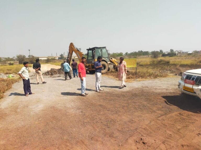 रायपुर में अवैध प्लाटिंग पर निगम की बड़ी कार्रवाई, 1 एकड़ जमीन पर किए गए निर्माण ध्वस्त