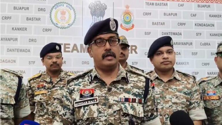 बस्तर में नक्सलियों को 72 घंटे का अल्टीमेटम, सरेंडर नहीं तो होगी कड़ी कार्रवाई