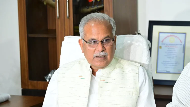भूपेश बघेल का सरकार पर हमला, कानून व्यवस्था और प्रशासन पर उठाए सवाल