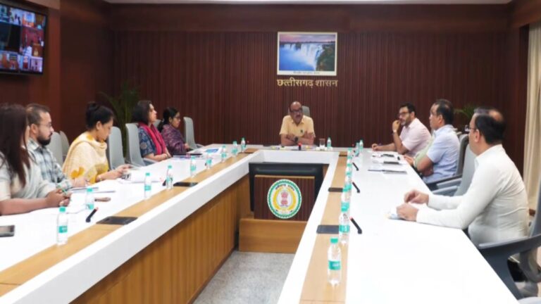 कैबिनेट सचिव ने ली राज्यों के मुख्य सचिवों की बैठक, जनकल्याणकारी योजनाओं की प्रगति पर हुई चर्चा