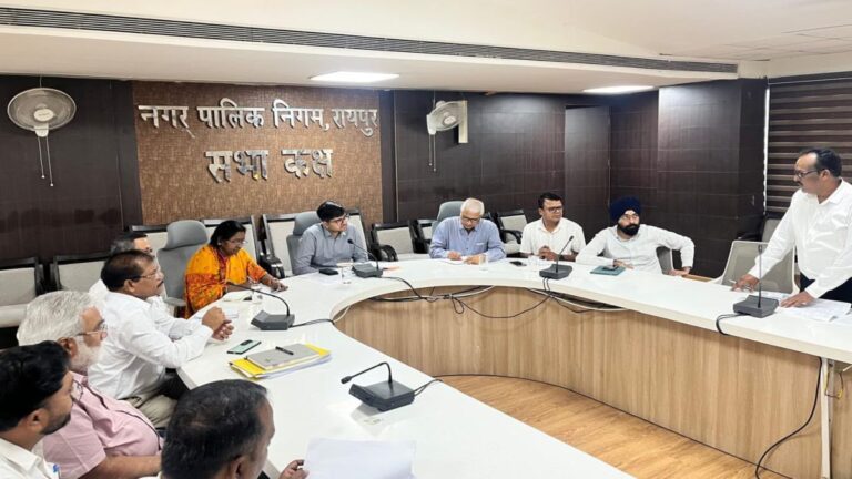 रायपुर निगम के प्लेसमेंट कर्मचारियों की हड़ताल की चेतावनी, 7 सूत्रीय मांगों पर कार्रवाई की मांग