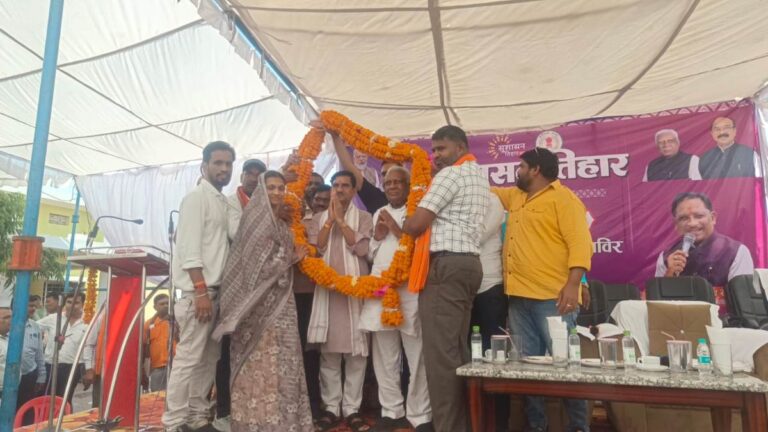 सुशासन तिहार शिविर में 200 आवेदन पहुंचे, अधिकांश का मौके पर हुआ निराकरण