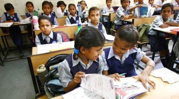 बिलासपुर में निजी स्कूलों की मनमानी का आरोप, तय दुकानों से किताबें-ड्रेस खरीदने का दबाव