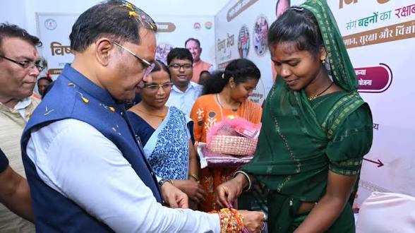 मुख्यमंत्री विष्णुदेव साय ने प्रदेशवासियों को दी रक्षाबंधन की शुभकामनाएं