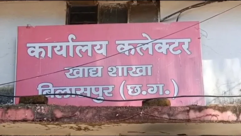 कई राशन दुकानें अटैचमेंट के भरोसे, 15-20 किमी दूर से पहुंच रहे विक्रेता; व्यवस्था पर सवाल